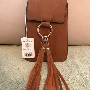 Leather shoulder tote